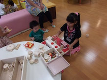 遊具(ままごとあそびセット)の写真 遊具(ままごとあそびセット)の写真